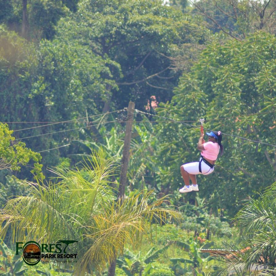 Forest Park Resort Buloba Extérieur photo